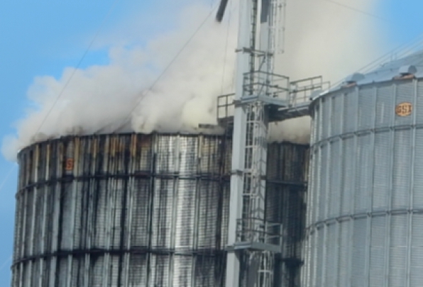 grain silo falls and fire grain silo falls and fire
