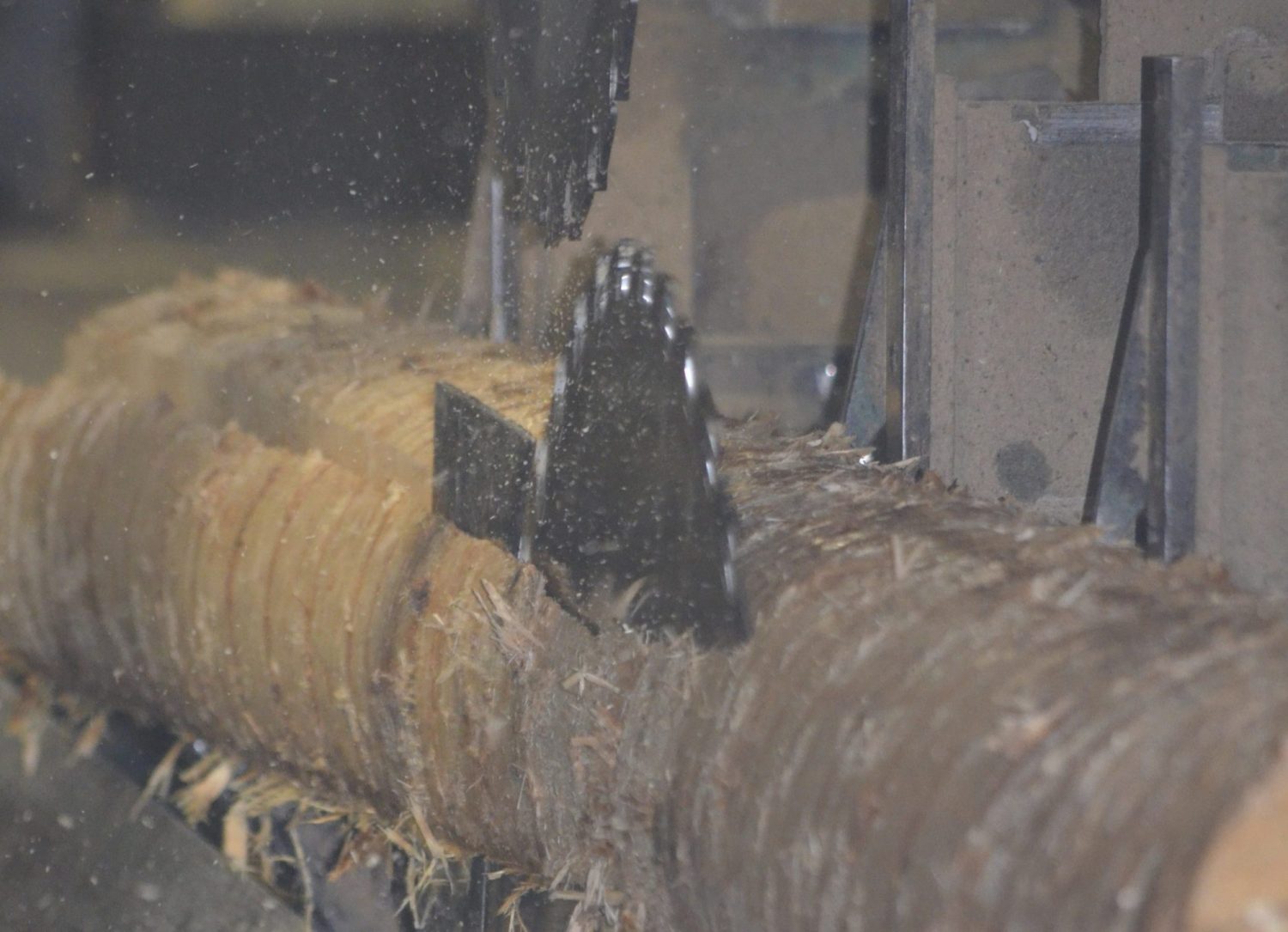 Machine to remove dust from air deals